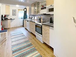 8 Person Holiday Home in Beddingestrand-by Traum