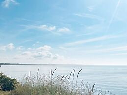 8 Person Holiday Home in Beddingestrand-by Traum