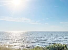 8 Person Holiday Home in Beddingestrand-by Traum