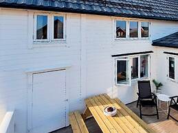 6 Person Holiday Home in Bud