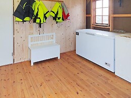 6 Person Holiday Home in Bud