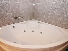 8 Person Holiday Home in Hadsund