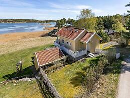 8 Person Holiday Home in Stromstad