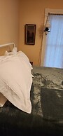 Oaklawn Inn LLC