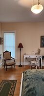 Oaklawn Inn LLC