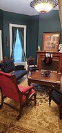 Oaklawn Inn LLC