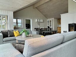 8 Person Holiday Home in Sveio