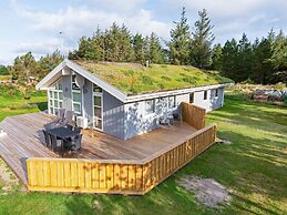 8 Person Holiday Home in Blokhus