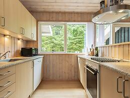 8 Person Holiday Home in Albaek