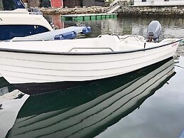 6 Person Holiday Home in Utvik