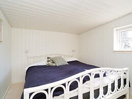 6 Person Holiday Home in Vejby-by Traum