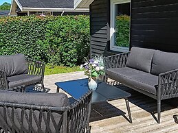 6 Person Holiday Home in Bjert