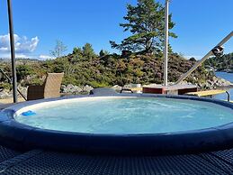 6 Person Holiday Home in Urangsvag-by Traum