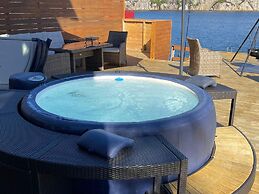 6 Person Holiday Home in Urangsvag-by Traum