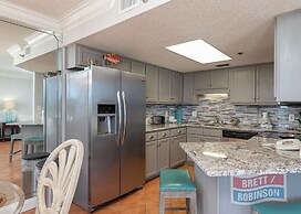 Phoenix East 2 by Brett Robinson Vacations