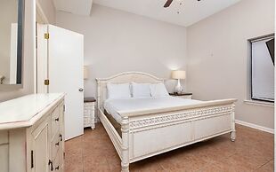 Phoenix East 2 by Brett Robinson Vacations