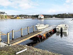 12 Person Holiday Home in Bremnes-by Traum