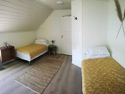 12 Person Holiday Home in Bremnes-by Traum