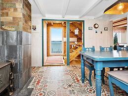 6 Person Holiday Home in Midsund-by Traum