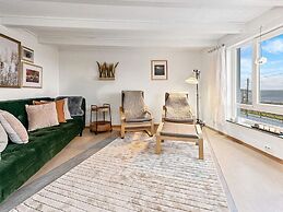 6 Person Holiday Home in Midsund-by Traum