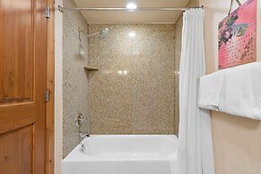 Villas at Zermatt Resort - Condos