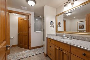 Villas at Zermatt Resort - Condos