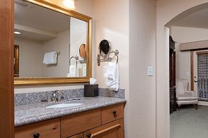 Villas at Zermatt Resort - Condos