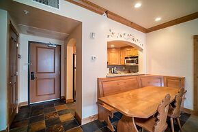 Villas at Zermatt Resort - Condos