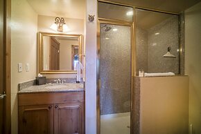 Villas at Zermatt Resort - Condos