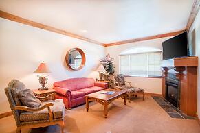 Villas at Zermatt Resort - Condos