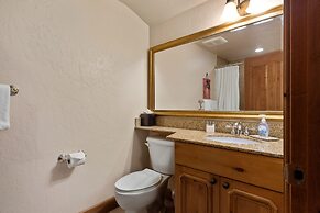 Villas at Zermatt Resort - Condos