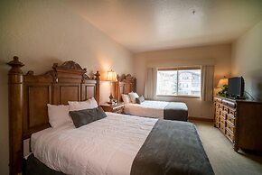 Villas at Zermatt Resort - Condos