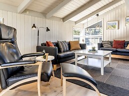 6 Person Holiday Home in Hals-by Traum