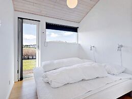10 Person Holiday Home in Rudkobing-by Traum