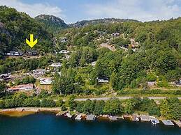 10 Person Holiday Home in Lyngdal-by Traum