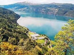 8 Person Holiday Home in Innvik-by Traum