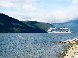 4 Person Holiday Home in Utvik-by Traum