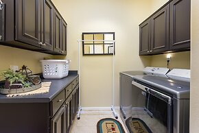 Casa Hideaway 3 Bedroom Home by Redawning