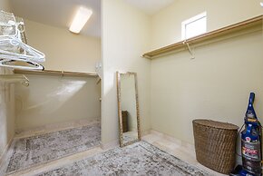 Casa Hideaway 3 Bedroom Home by Redawning