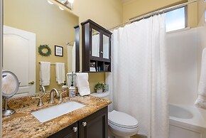 Casa Hideaway 3 Bedroom Home by Redawning