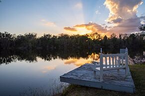 Lakeside Sunset 3 Bedroom by Redawning