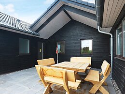 20 Person Holiday Home in Hojslev