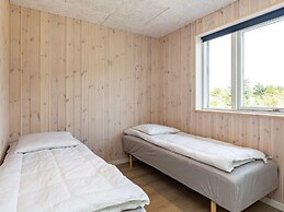 20 Person Holiday Home in Hojslev