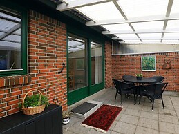 6 Person Holiday Home in Pandrup