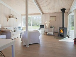 6 Person Holiday Home in Gilleleje