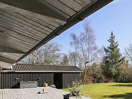 6 Person Holiday Home in Gilleleje