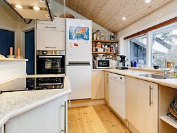 6 Person Holiday Home in Hals-by Traum