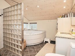 6 Person Holiday Home in Hals-by Traum