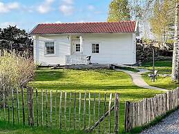 6 Person Holiday Home in Hoviksnas-by Traum