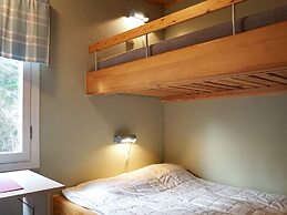 4 Person Holiday Home in Hallevadsholm